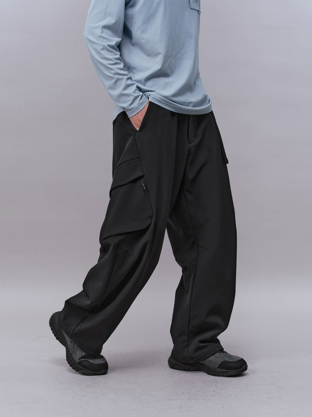 Брюки Nothomme “Monterest C6 Water-Repellent Fleece-Lined Outdoor Softshell Utility Pants”.