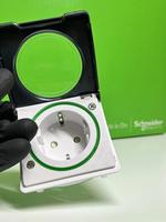 Schneider Electric Mureva Styl Антрацит Розетка с/з шторками и крышкой, IP55, Schneider Electric, MUR36134