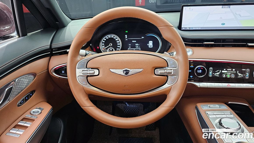 Genesis GV70 2.5T Бензин AWD (07.2021)