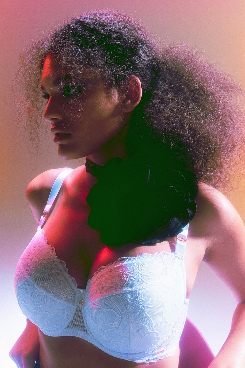 Белый кружевной бюстгальтер Glow с шитыми чашками plus size (Размер: 75K) (Цвет: белый)