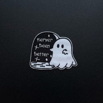 Нашивка термоаппликация на одежду и  на рюкзак. Призрак