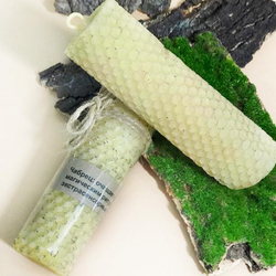 Свеча из вощины с Чабрецом 13 см