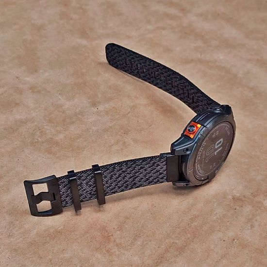 Ремешок 22 мм для Garmin нейлоновый жакардовое плетение, стальные тренчики (Серо-черный)