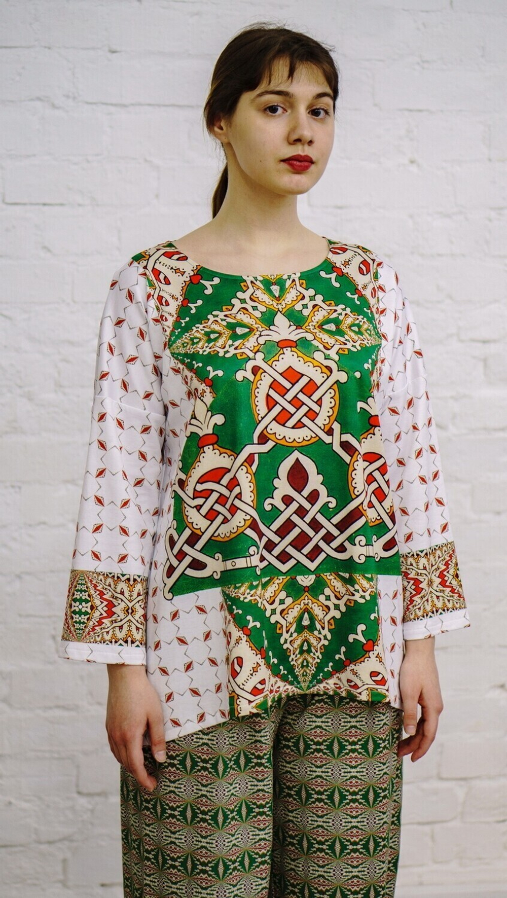 Комплект (туника и брюки) "Русский орнамент"