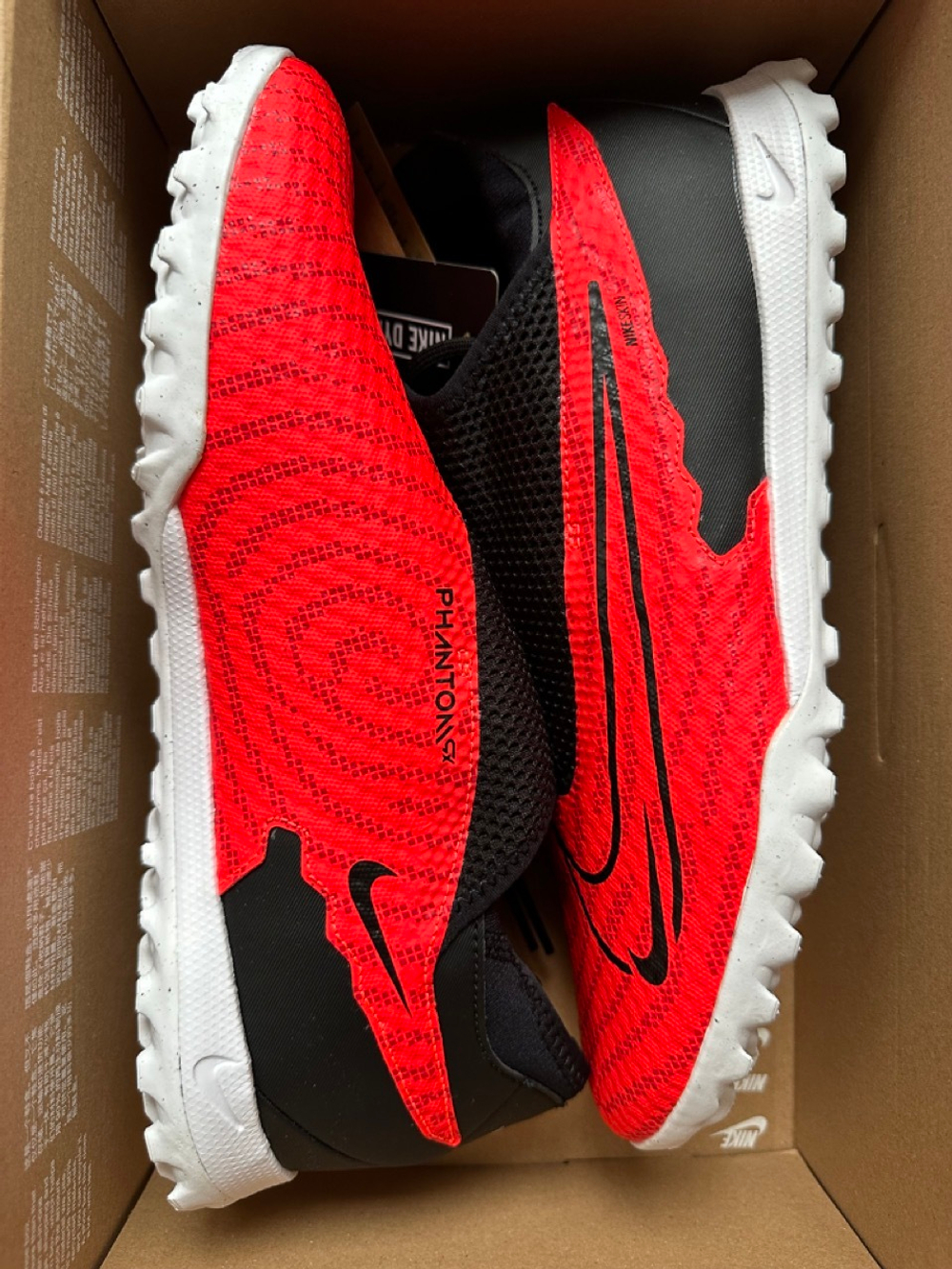 Сороконожки Nike Phantom GX Academy DF TF