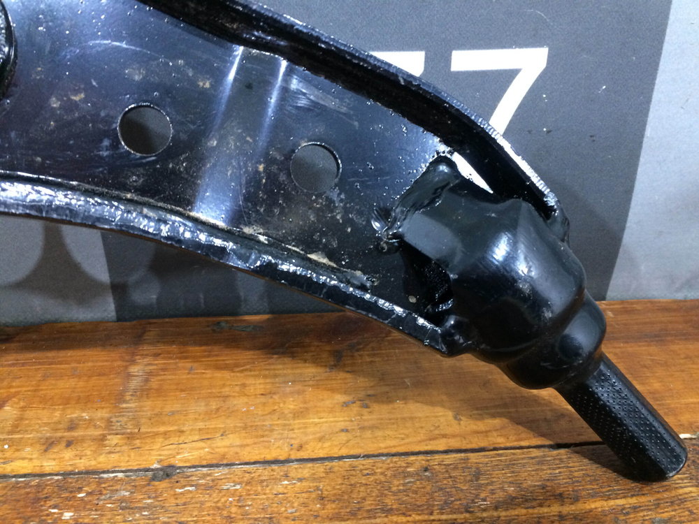 Рычаг передний Golf 5, Jetta 5  Новый Оригинал 1K0407853E