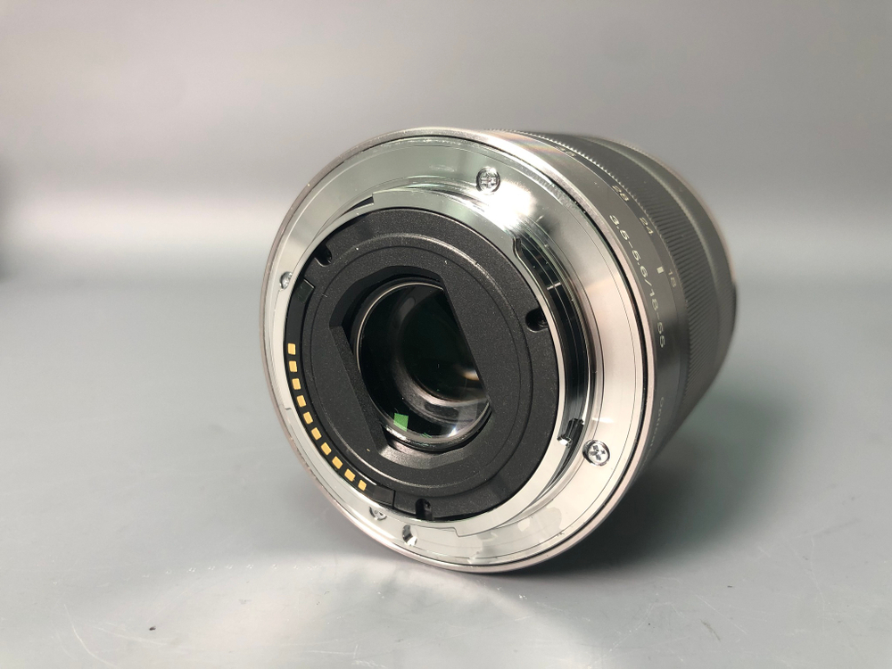 Sony NEX-5, 16618 кадров пробега+E 3.5-5.6/18-55 OSS