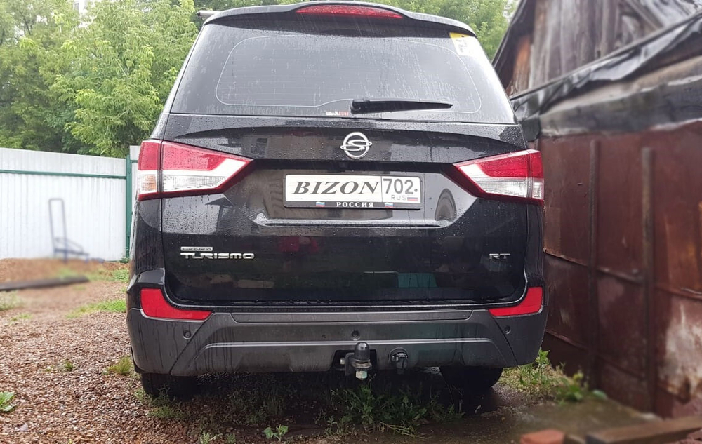 Фаркоп под квадрат для Ssang Yong Stavic / Korando Turismo, с 2013 г., Бизон.FA 0380-E