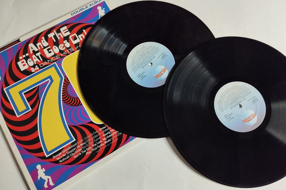 Винтажная виниловая пластинка LP Сборник And The Beat Goes On (UK 1988) Earth, Wind and Fire Boogie Wonderland
