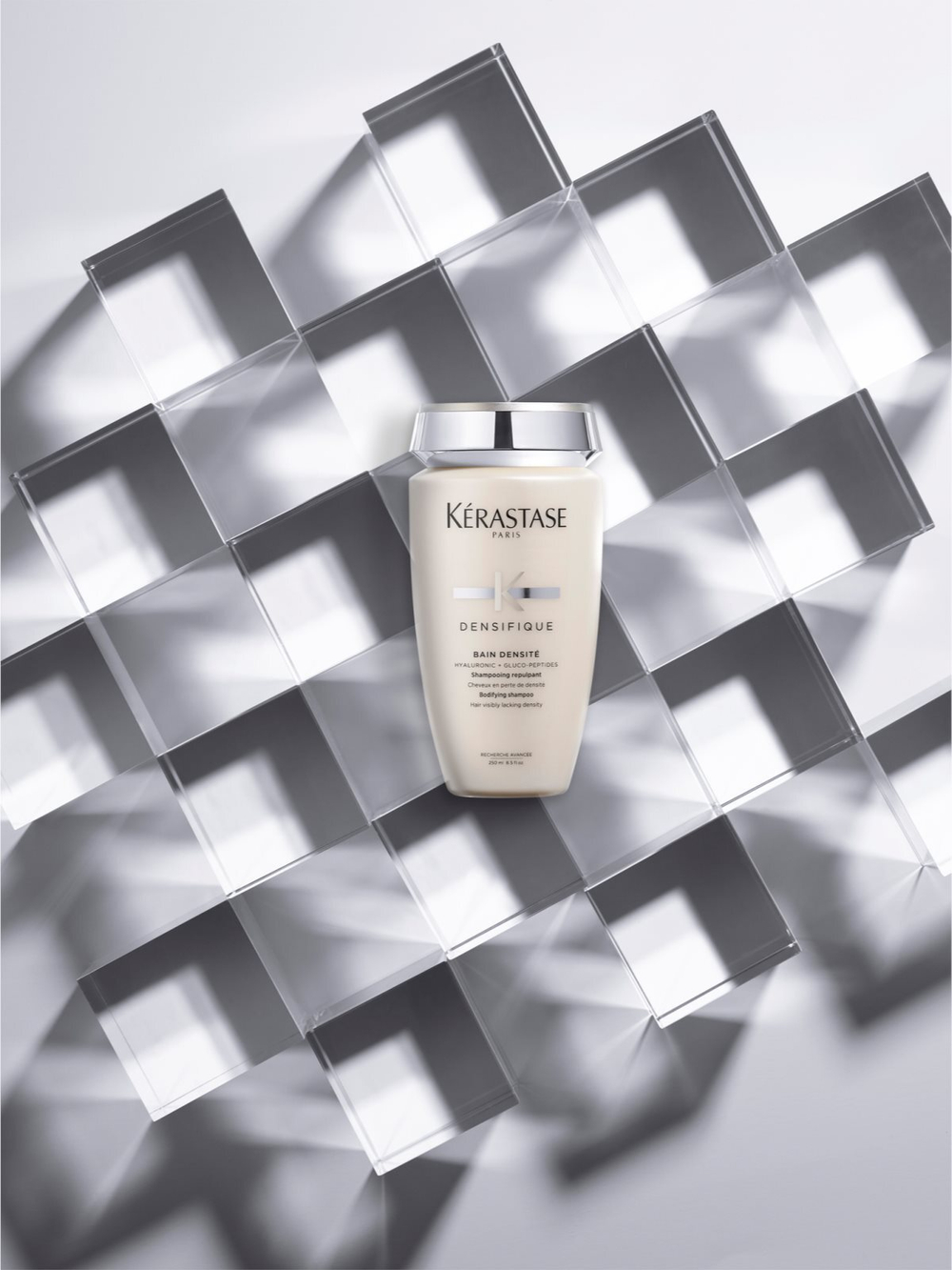 Kerastase Densifique Bain Densite - Увлажняющий и укрепляющий шампунь Волосы лишены густоты /   250  ml  / GTIN 3474636403912