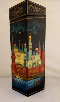 Футляр подарочный для бутылки "Москва Златоглавая" (Ручная роспись Палех)