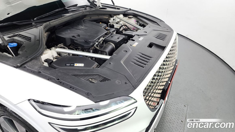 Genesis GV70 2.5T Бензин AWD (10.2021)