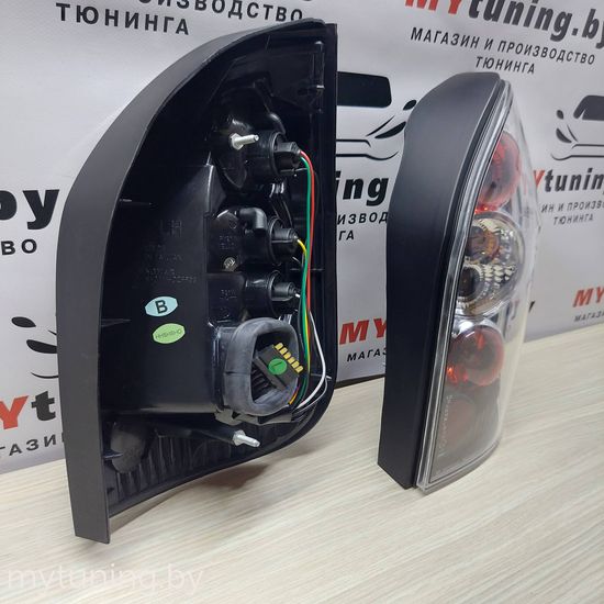 Задние фонари black для Opel Zafira A