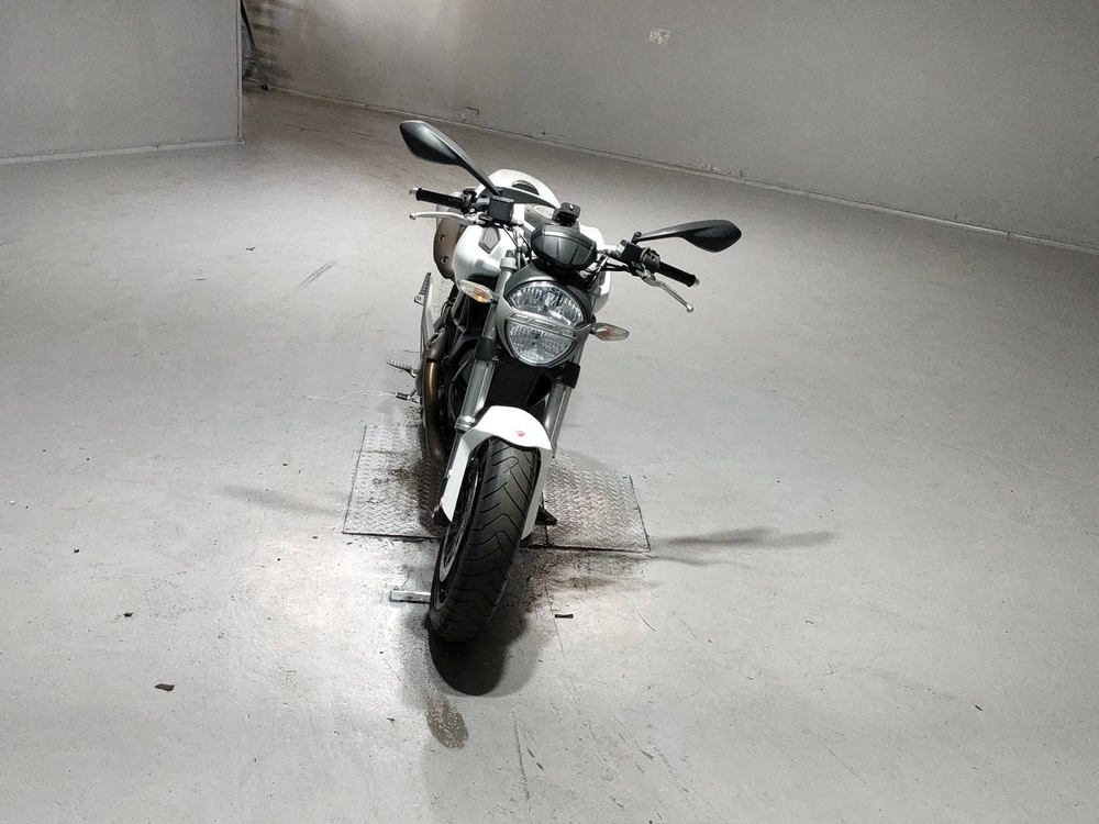 Ducati Monster 696 Plus 2013