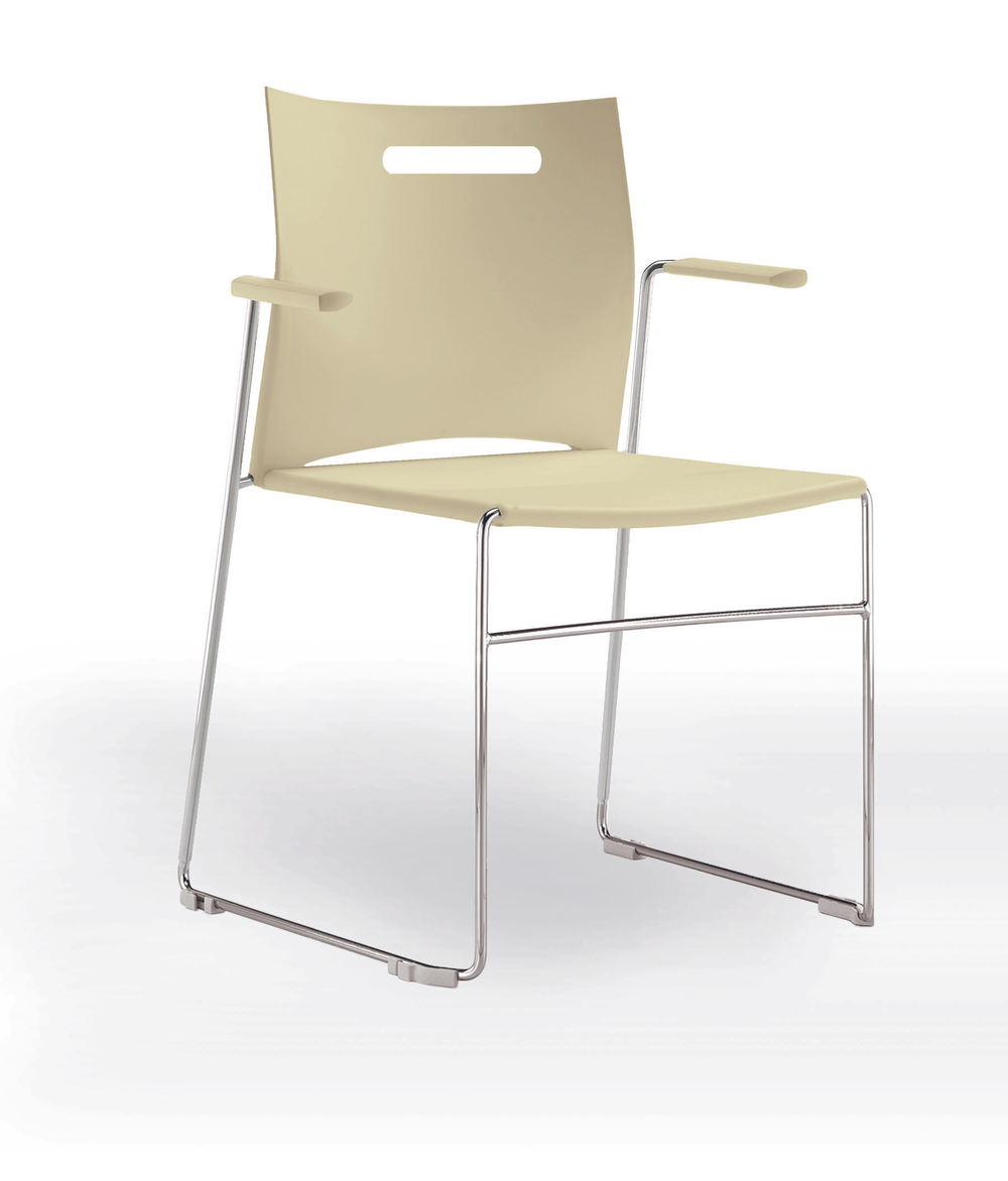 Web стул на полозьях с подлокотниками