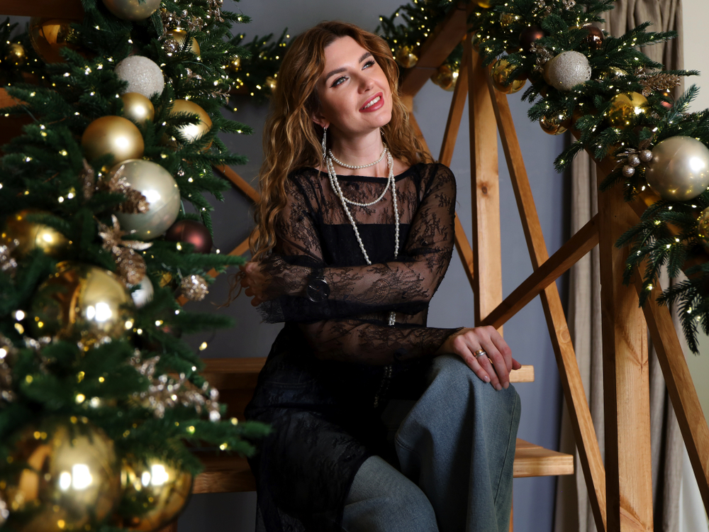 Платье Гипюр, черное