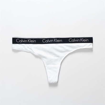 Женские трусы стринги белые Calvin Klein Women
