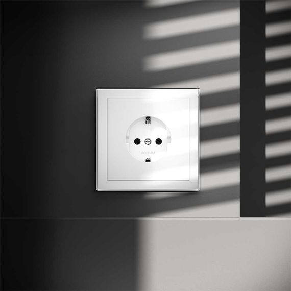 Розетка встраиваемая Voltum S70 с заземлением 16А, (белый глянцевый) VLS040101