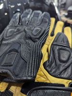 Axys 1000 Gloves / Черный