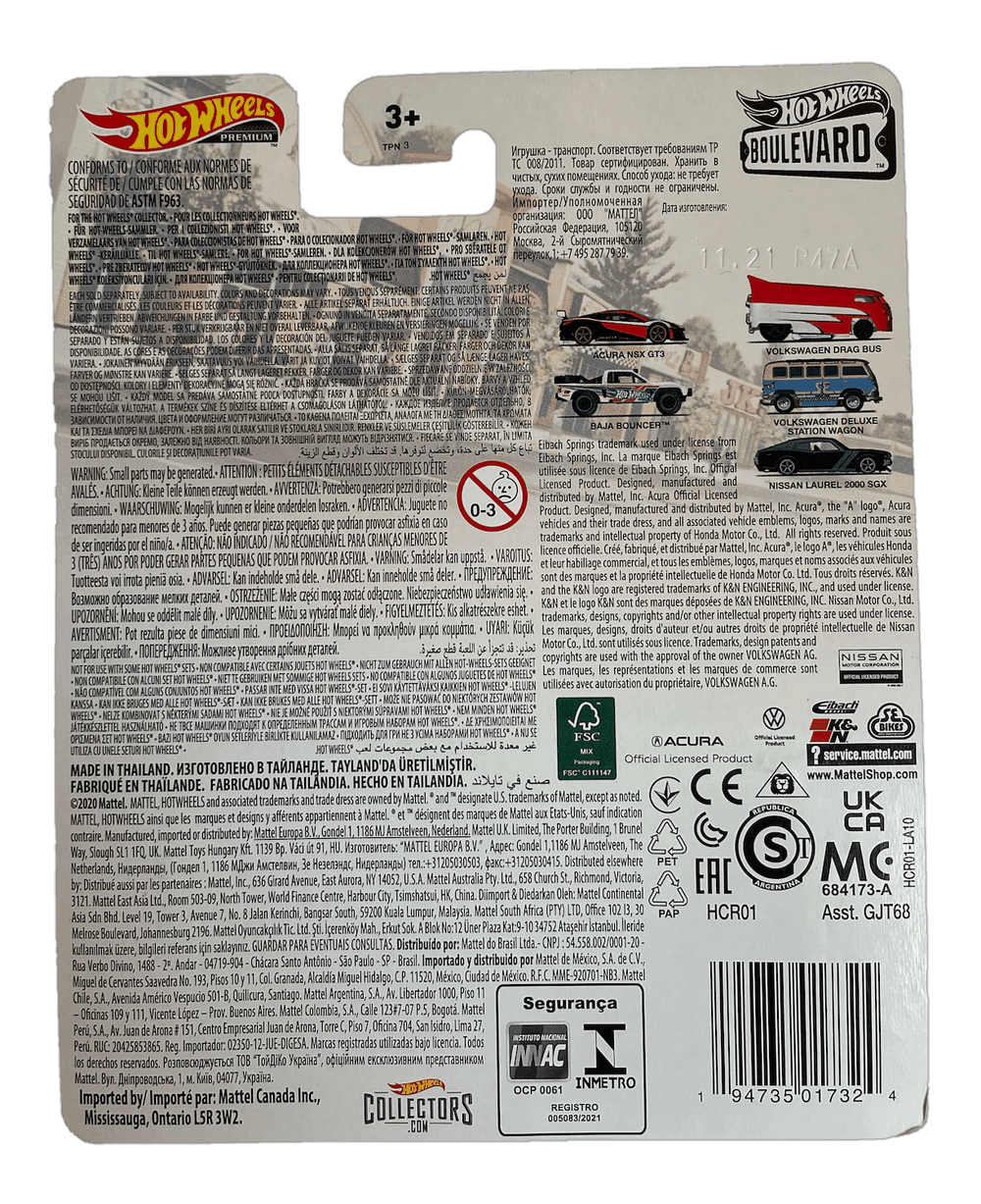 Hot Wheels Premium Boulevard Volkswagen Deluxe Station Wagon (2021)