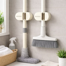 Прощай, хаос в кладовой: секреты надежного крепления для швабр на липучках