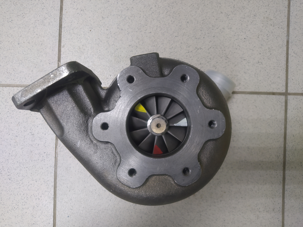 Турбокомпрессор левый ЕВРО-3 S2B-12749700003