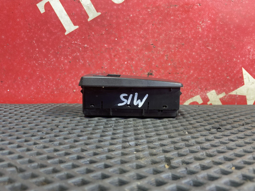 Блок управления стеклоподъемником правый