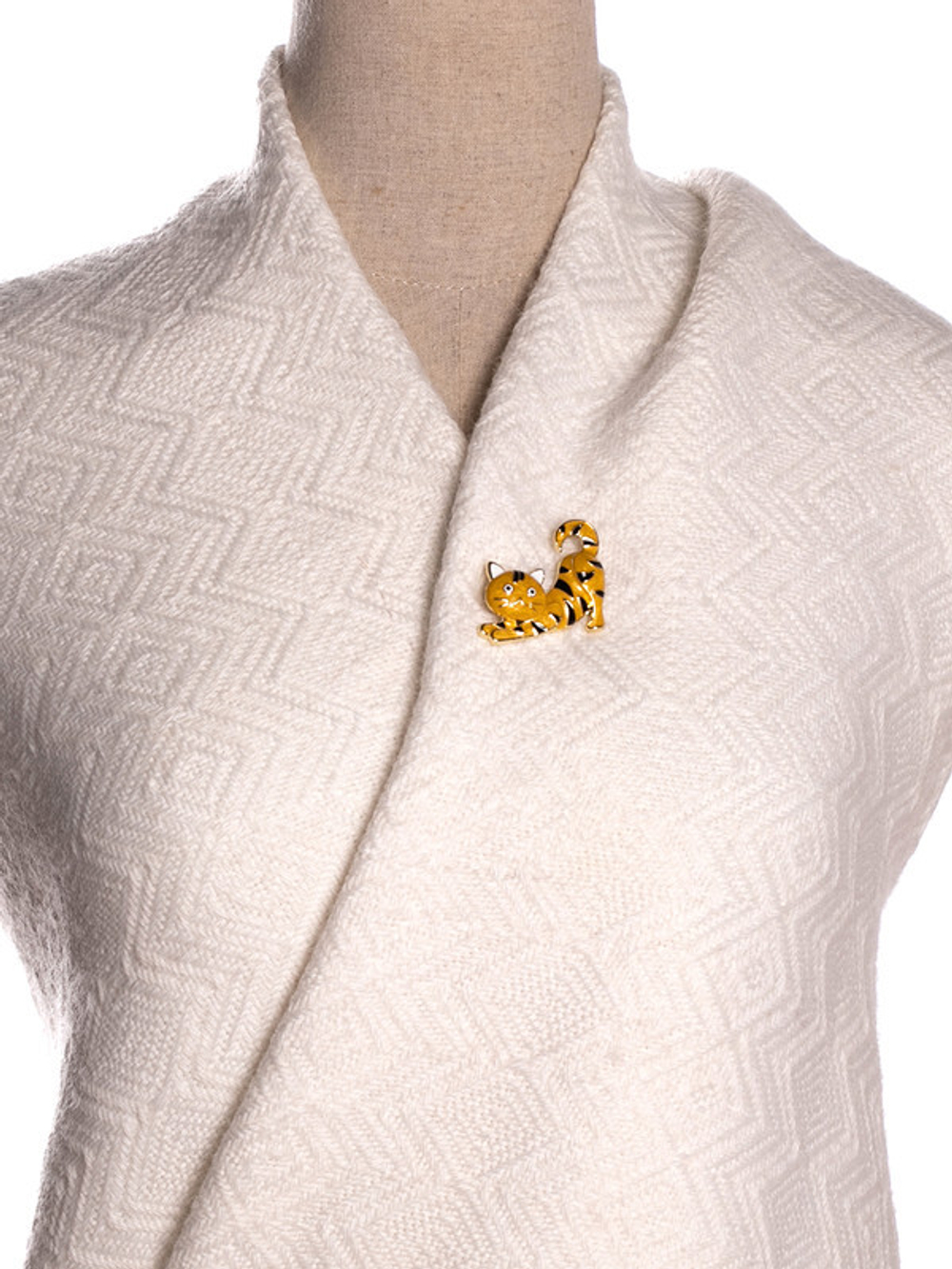 30046030 Брошь Chance