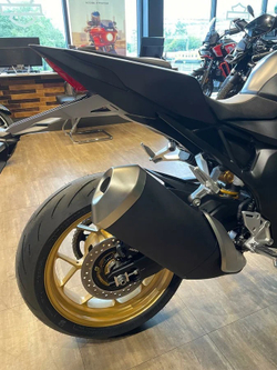 Honda CB 1000 Hornet, 2025