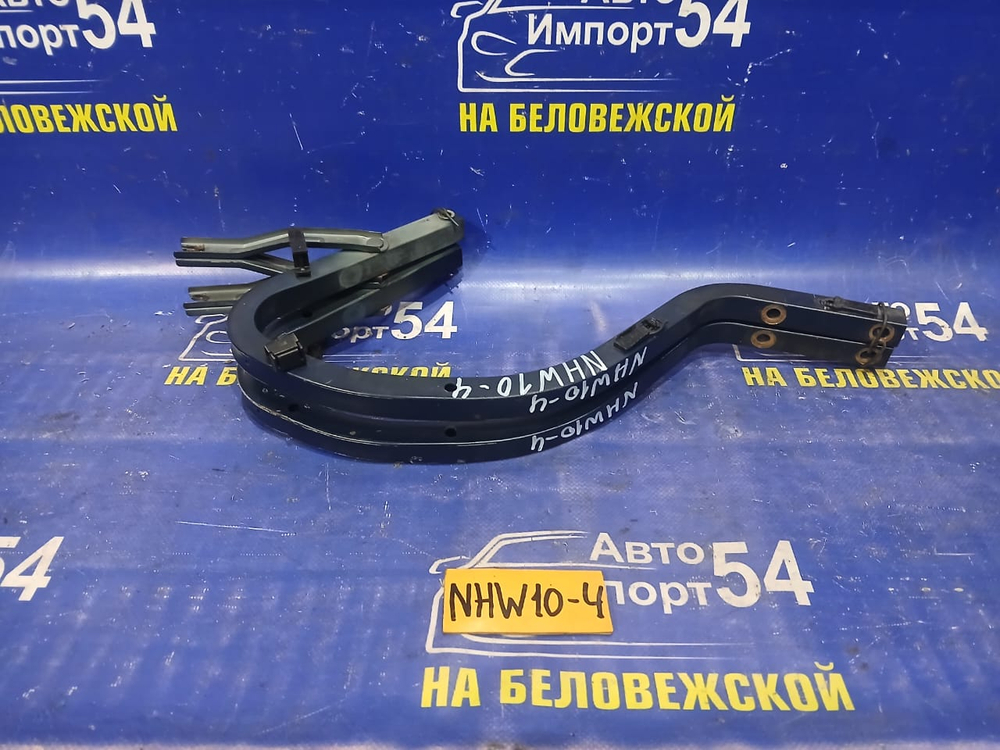 Петля багажника TOYOTA PRIUS 1998