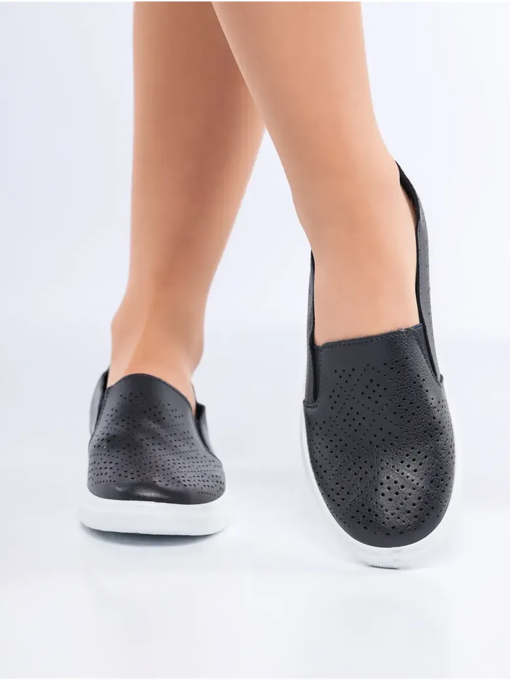 Мокасины летние с перфорацией