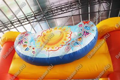 Надувной батут "Солнечный домик" 4*3,5*3м