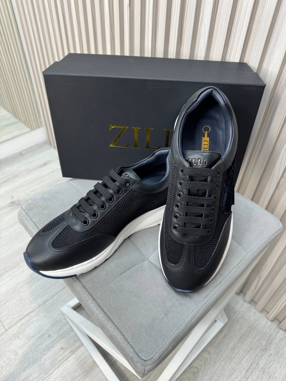 Кроссовки Zilli