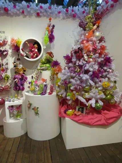 Елка Исландская белоснежная 305 см. интерьерная, мягкая хвоя, Triumph Tree (73094)