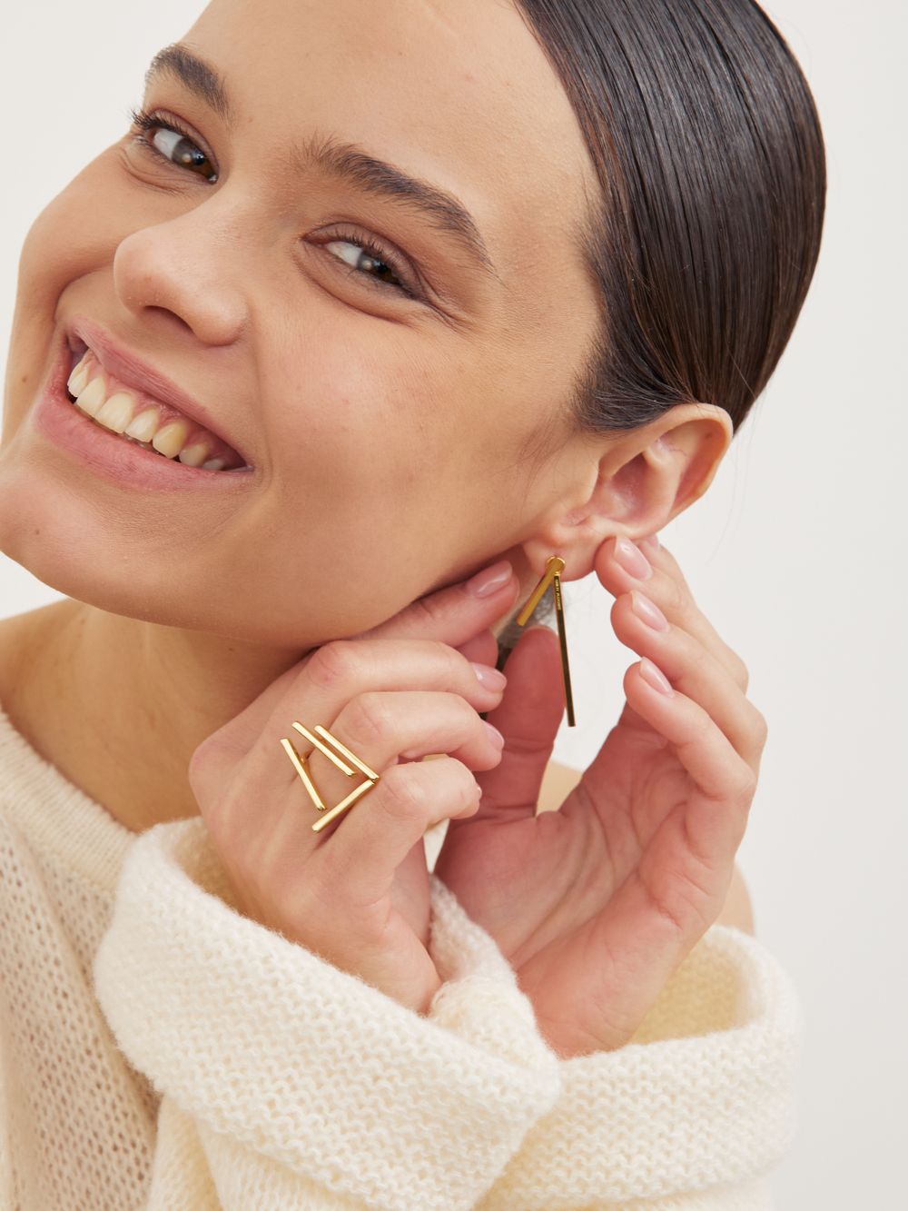 EYECATCHING 2 in 1 EARRINGS