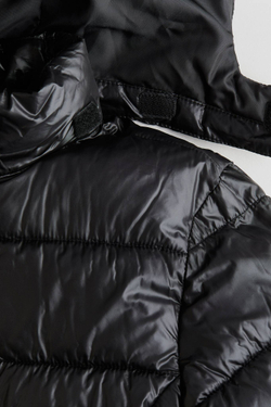 H&M Пуховая куртка с капюшоном, черный