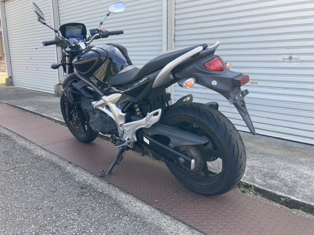 Suzuki Gladius SFV400 ABS , 2014
