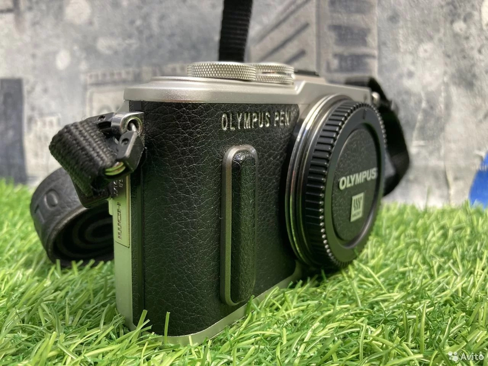 Olympus Pen E-PL8 Покупка/Продажа