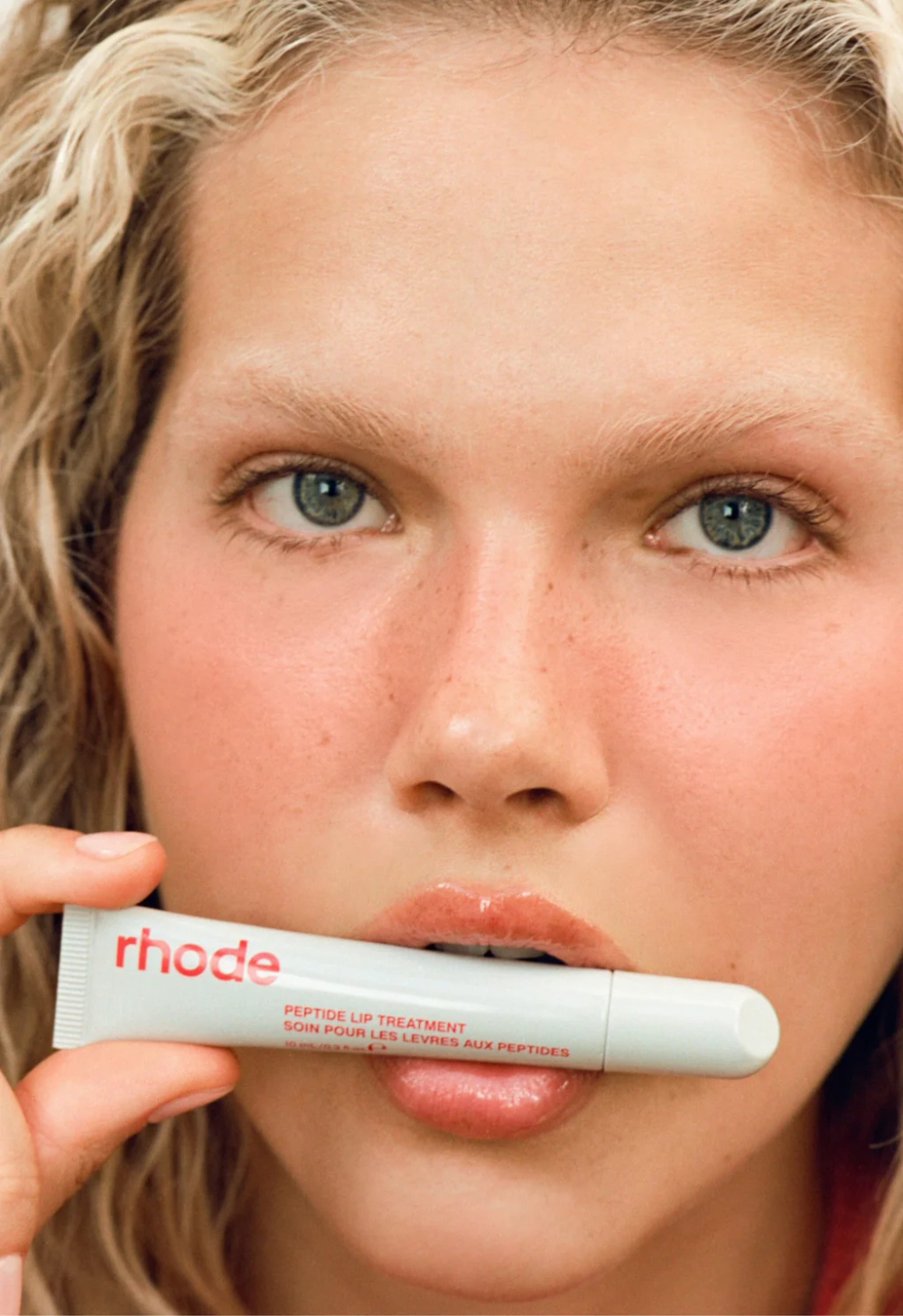 RHODE Пептидный бальзам для губ Peptide Lip Tint Strawberry glaze