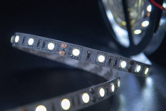 Светодиодная лента SWG 14,4W/m 60LED/m 5050SMD холодный белый 5M 001779