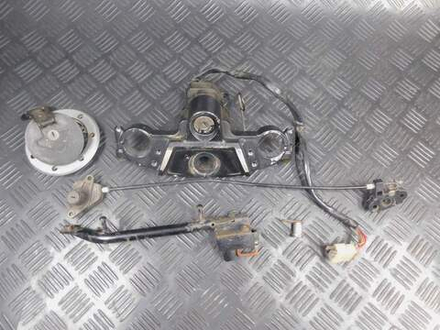 Замок зажигания Kawasaki ZZR 400 98 (комплект замков с траверсой без ключей) 052954