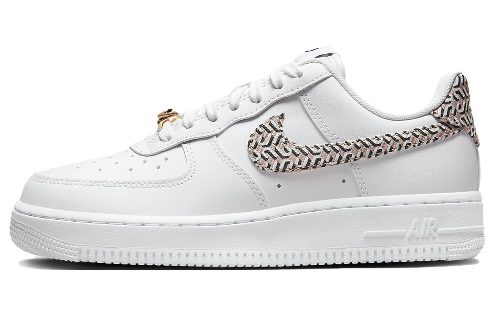 Кроссовки Nike Air Force 1 Low (Женская размерная сетка)