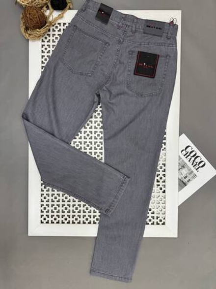 Джинсы Kiton