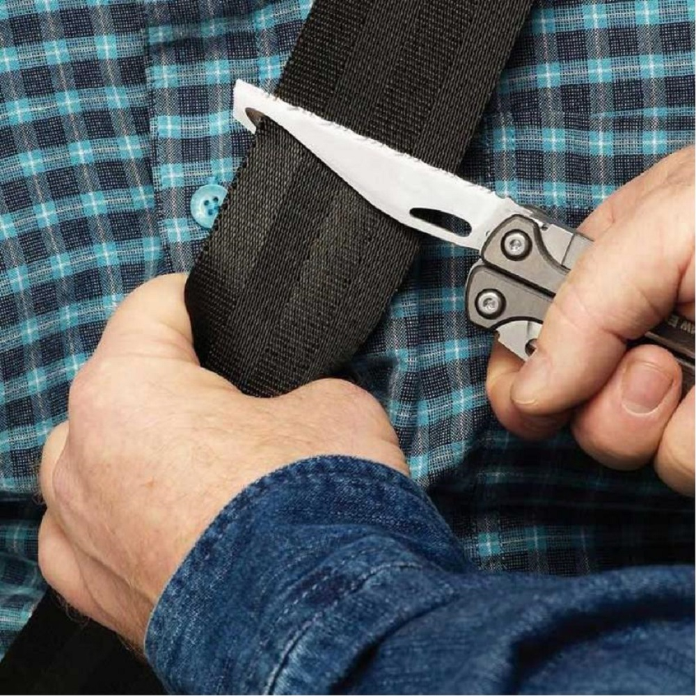 Мультитул Leatherman Charge Plus TTI -832528 серебристый