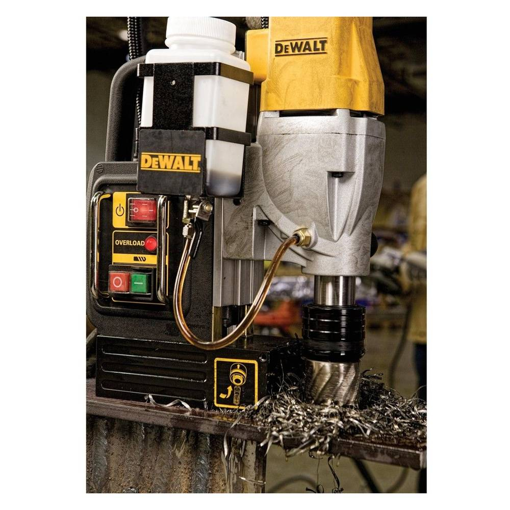 Станок сверлильный DeWalt DWE1622K-IN