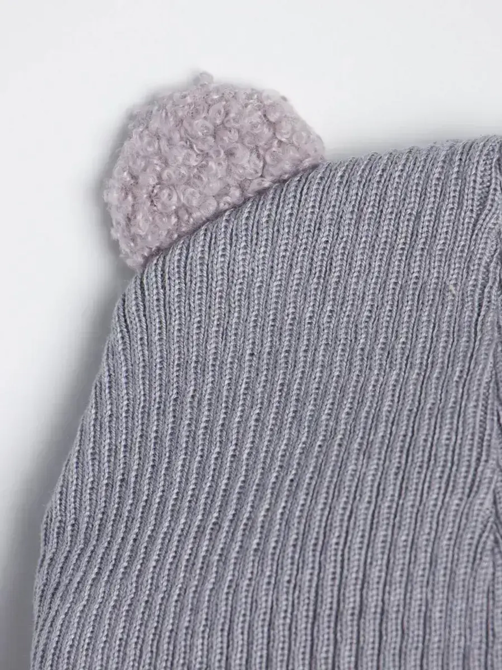 Шапка детская с ушками осенняя