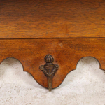 Настенная вешалка с латунными крючками в Классическом стиле