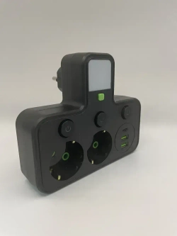 Тройник черный, 2 розетки, 2 USB, 1 Type-C