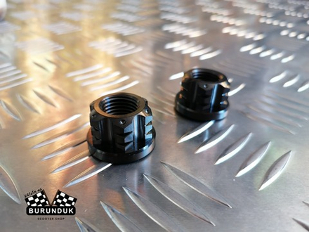 ТИТАНОВАЯ ГАЙКА М14 (ЗАДНЕЕ КОЛЕСО) DIO AF / ZX