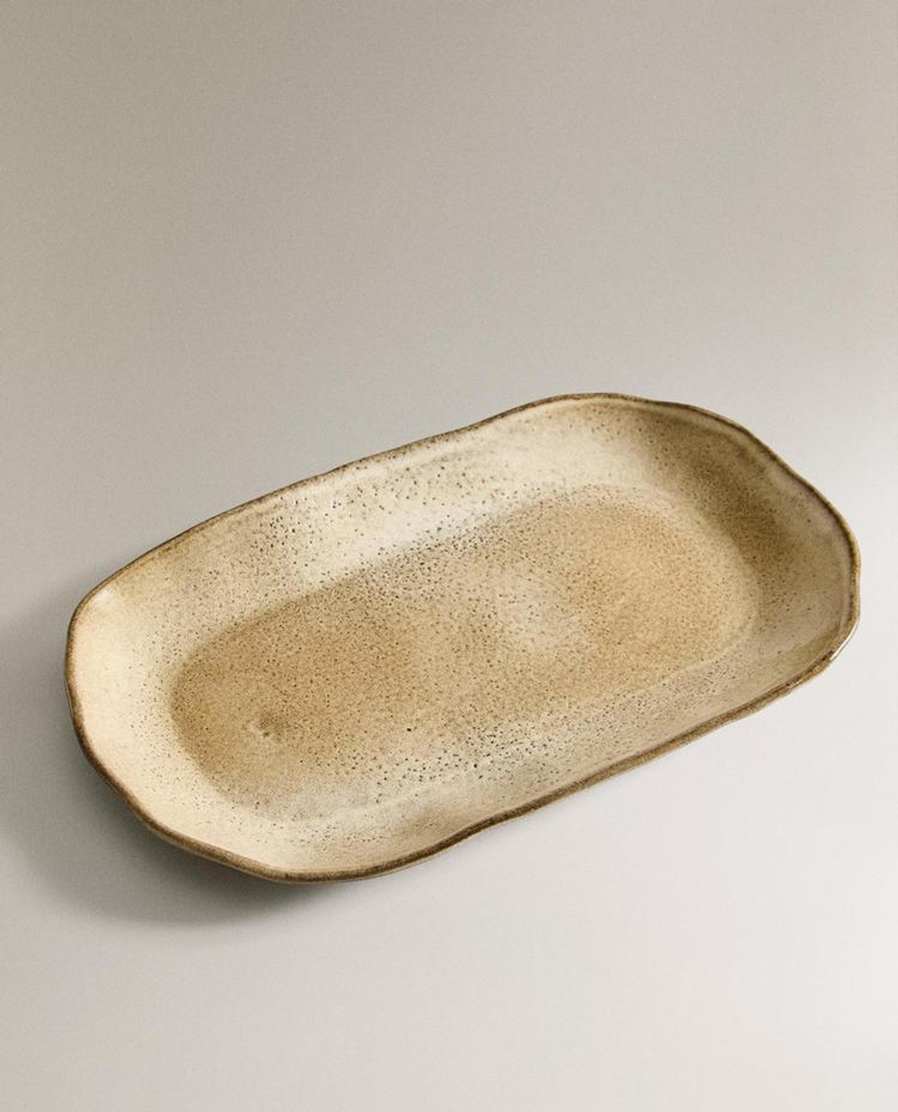 ZARA HOME РЕЛЬЕФНОЕ БЛЮДО, ТЕРРАКОТОВЫЙ